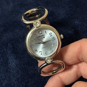 Cruise Club Silver Women's Bangle Watch - Blue Face & Silver Dial